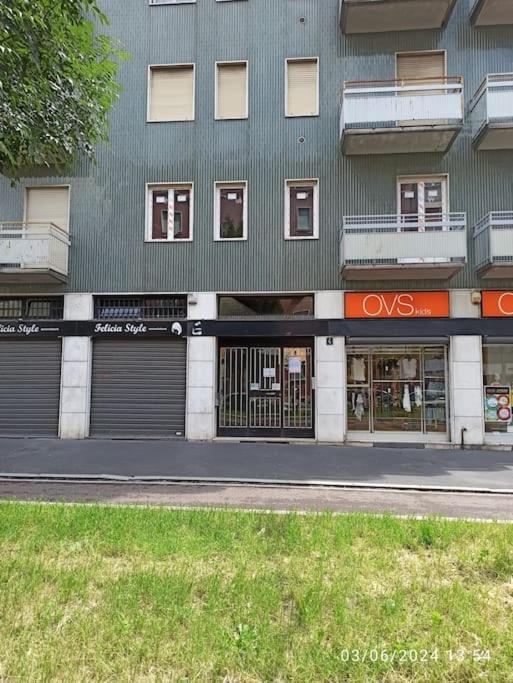 Casa Due Passi Appartamento Milano Bagian luar foto